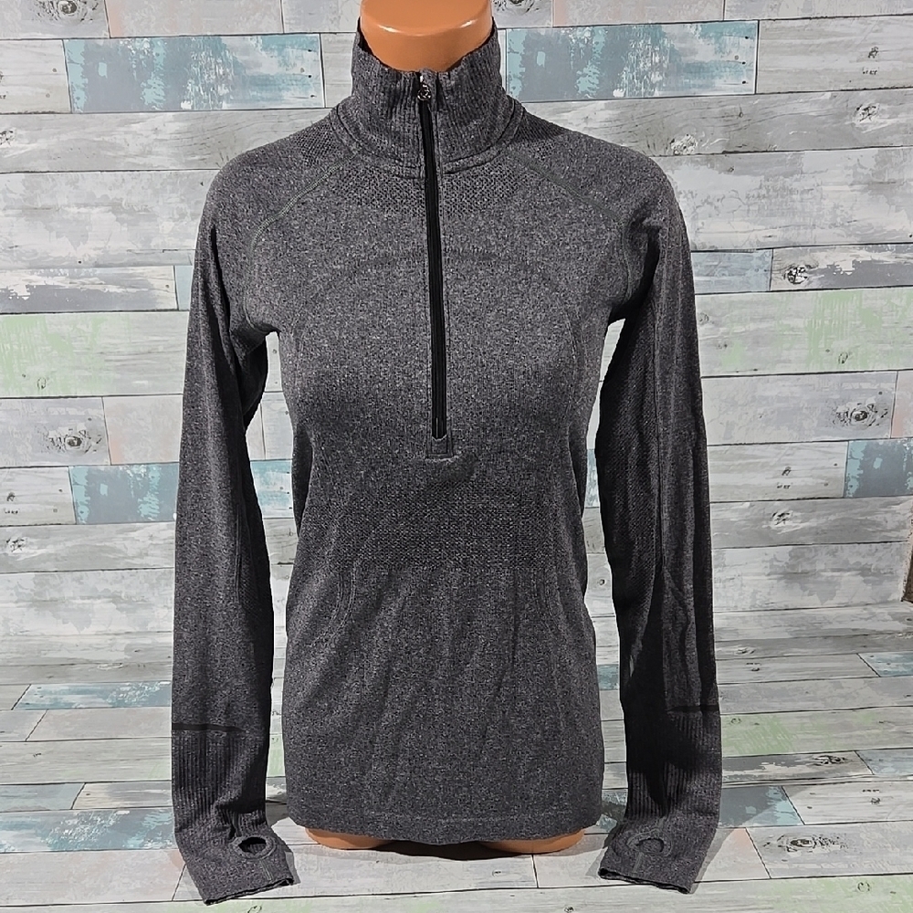 Gray Lululemon Pull Over Light Weight Long Sleeve Jacket Top Size 8